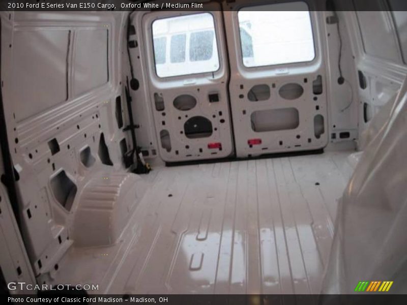 Oxford White / Medium Flint 2010 Ford E Series Van E150 Cargo