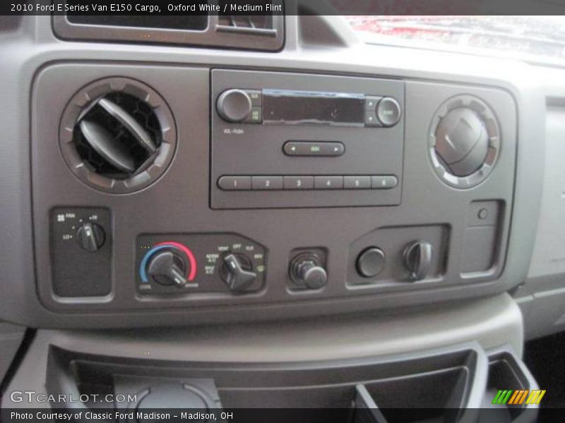 Oxford White / Medium Flint 2010 Ford E Series Van E150 Cargo