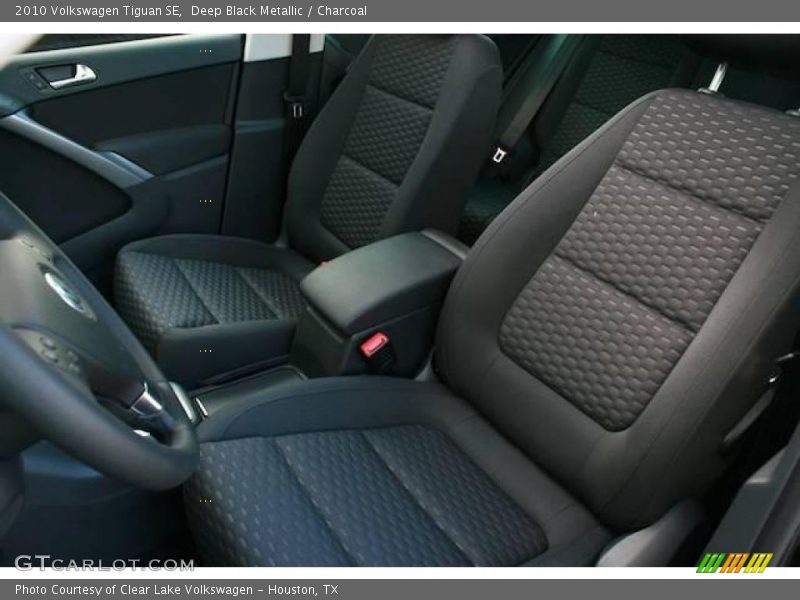 Deep Black Metallic / Charcoal 2010 Volkswagen Tiguan SE