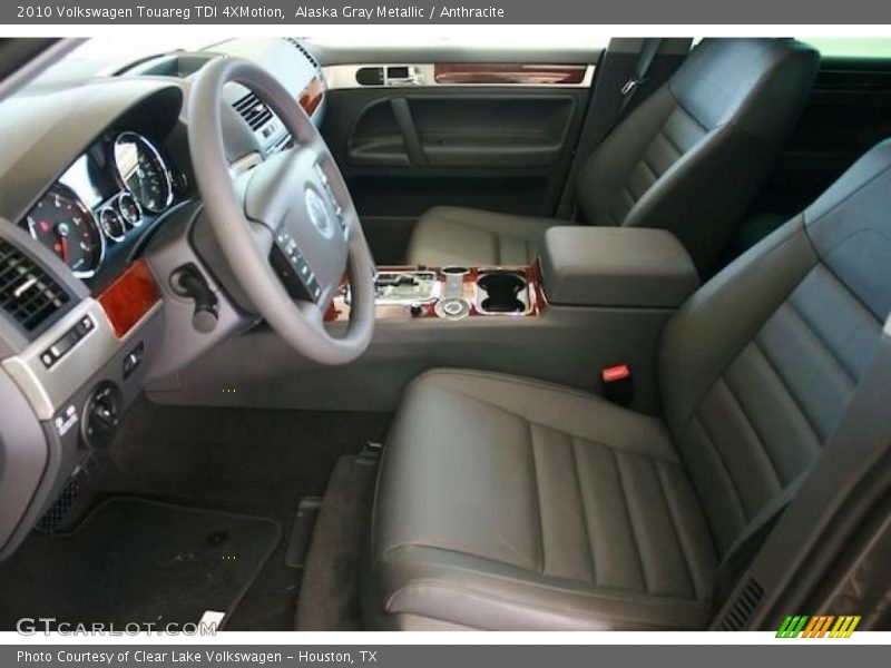 Alaska Gray Metallic / Anthracite 2010 Volkswagen Touareg TDI 4XMotion