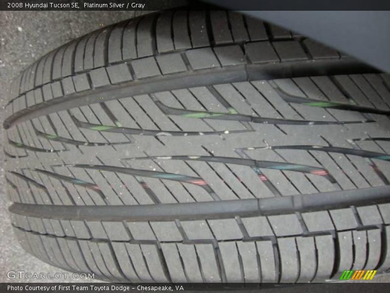 Platinum Silver / Gray 2008 Hyundai Tucson SE