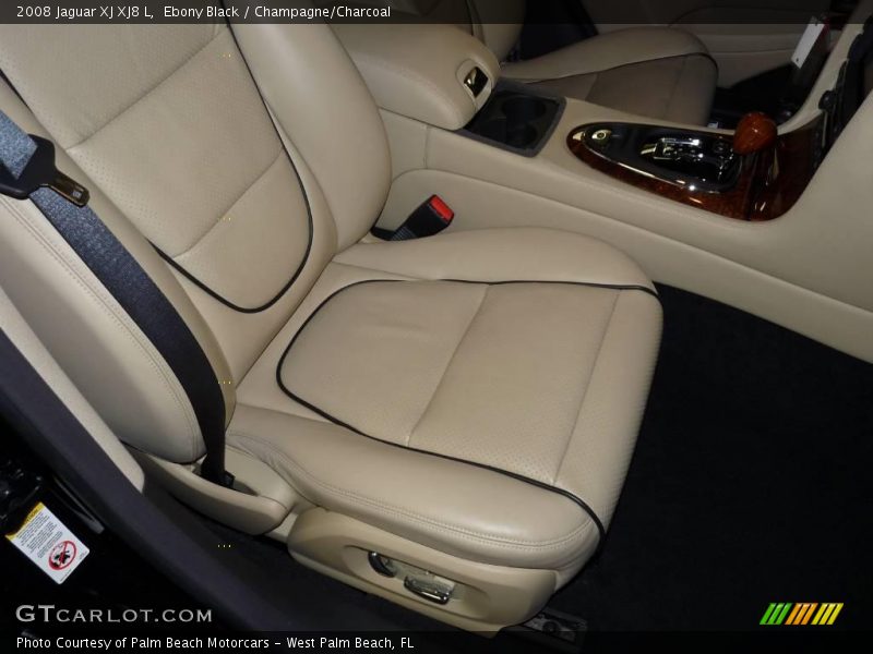 Ebony Black / Champagne/Charcoal 2008 Jaguar XJ XJ8 L