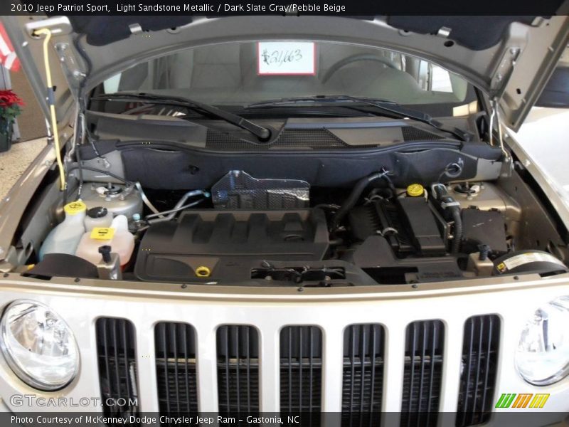 Light Sandstone Metallic / Dark Slate Gray/Pebble Beige 2010 Jeep Patriot Sport