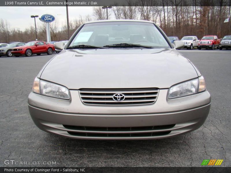 Cashmere Beige Metallic / Oak 1998 Toyota Camry LE