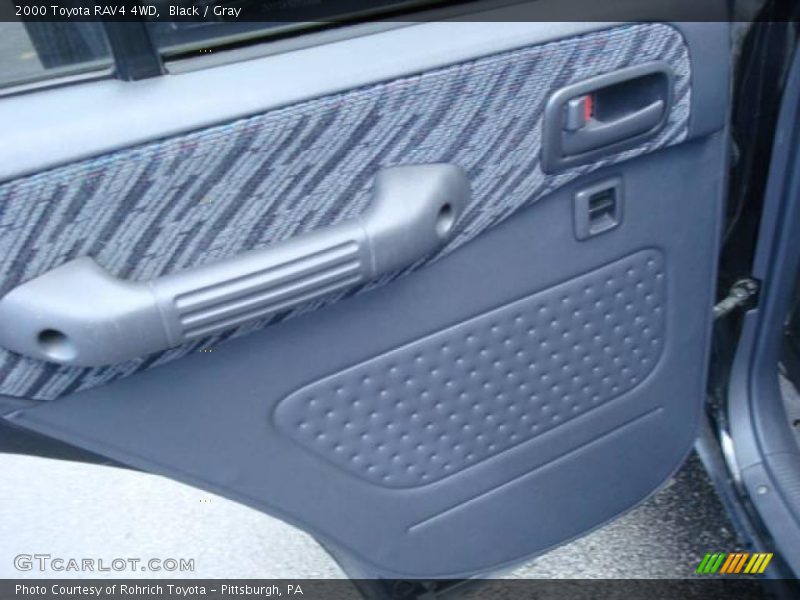 Black / Gray 2000 Toyota RAV4 4WD