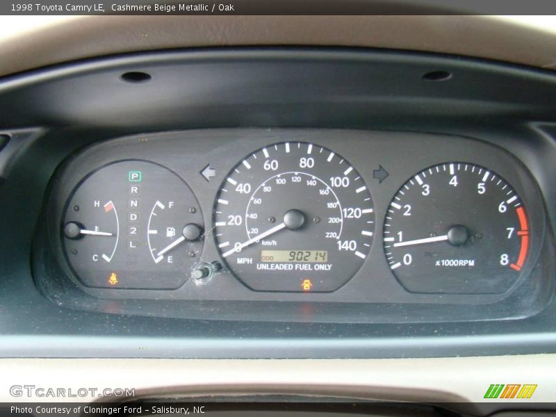 Cashmere Beige Metallic / Oak 1998 Toyota Camry LE