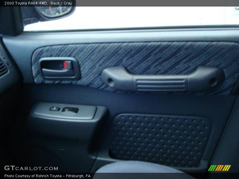 Black / Gray 2000 Toyota RAV4 4WD
