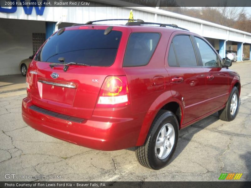 Radiant Red / Gray 2006 Kia Sorento LX 4x4