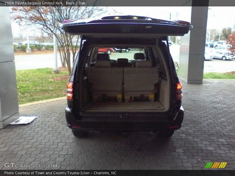 Black / Oak 2004 Toyota Sequoia Limited 4x4