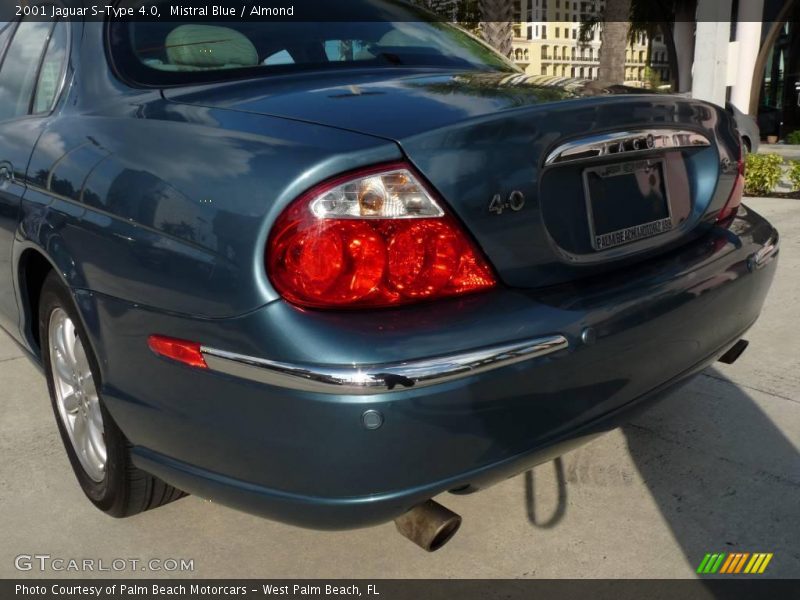 Mistral Blue / Almond 2001 Jaguar S-Type 4.0