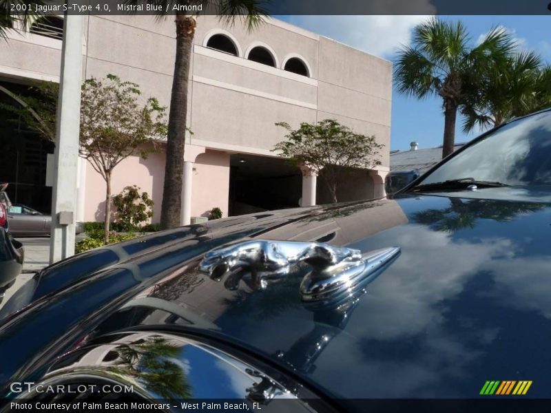 Mistral Blue / Almond 2001 Jaguar S-Type 4.0