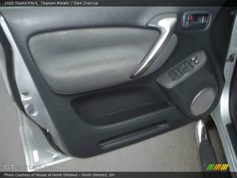 Titanium Metallic / Dark Charcoal 2005 Toyota RAV4
