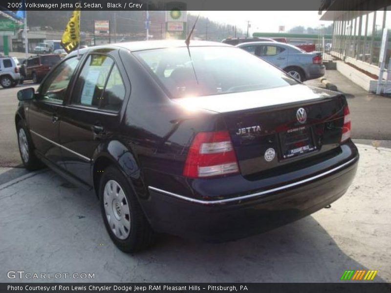 Black / Grey 2005 Volkswagen Jetta GL Sedan