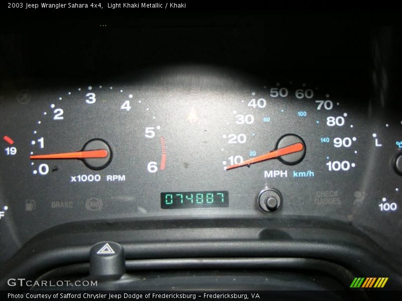 Light Khaki Metallic / Khaki 2003 Jeep Wrangler Sahara 4x4