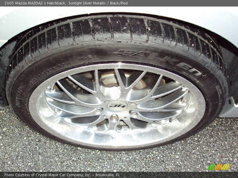 Sunlight Silver Metallic / Black/Red 2005 Mazda MAZDA3 s Hatchback