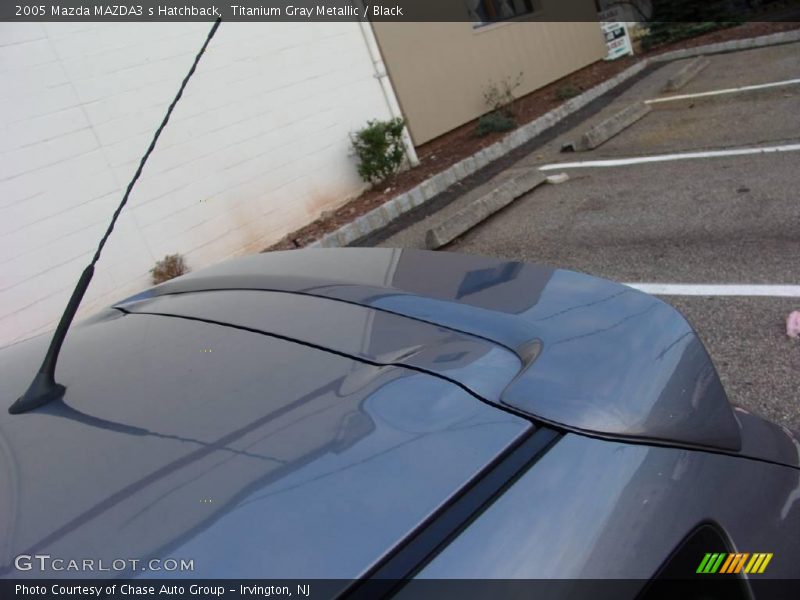 Titanium Gray Metallic / Black 2005 Mazda MAZDA3 s Hatchback