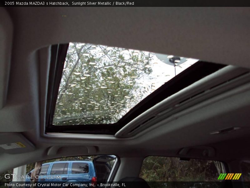 Sunlight Silver Metallic / Black/Red 2005 Mazda MAZDA3 s Hatchback