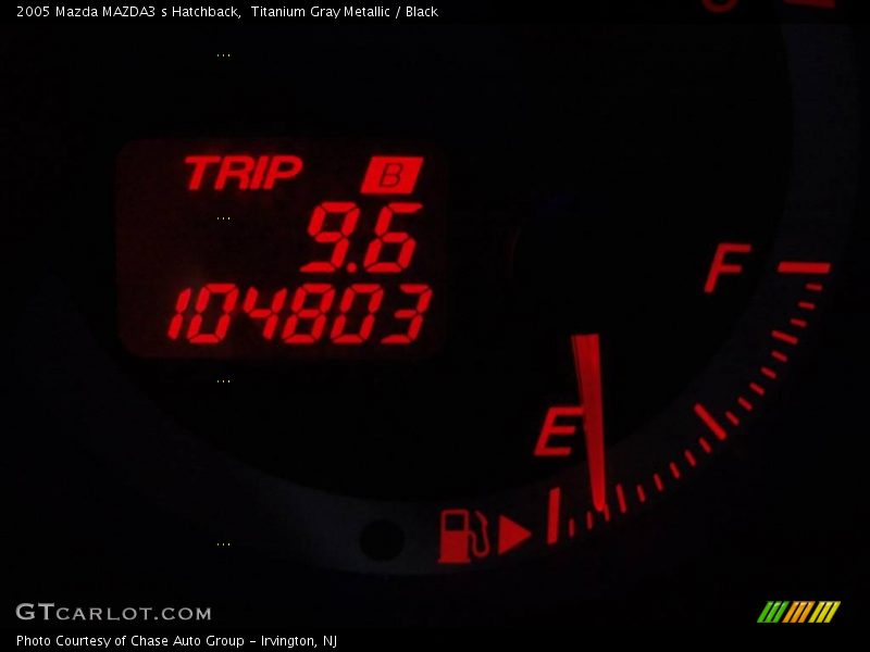 Titanium Gray Metallic / Black 2005 Mazda MAZDA3 s Hatchback