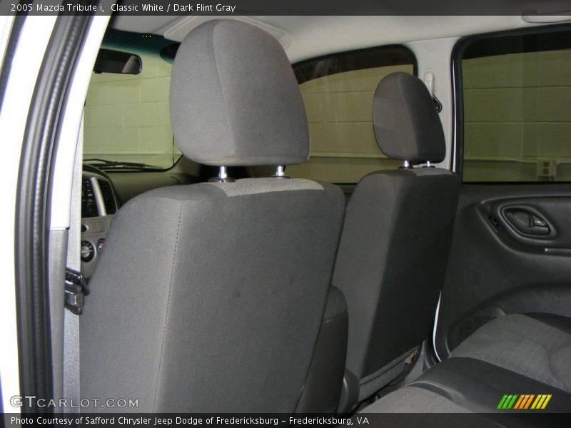 Classic White / Dark Flint Gray 2005 Mazda Tribute i