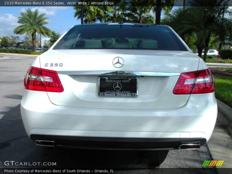 Arctic White / Almond Beige 2010 Mercedes-Benz E 350 Sedan