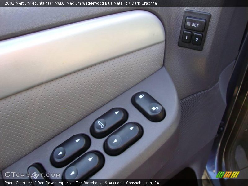 Medium Wedgewood Blue Metallic / Dark Graphite 2002 Mercury Mountaineer AWD