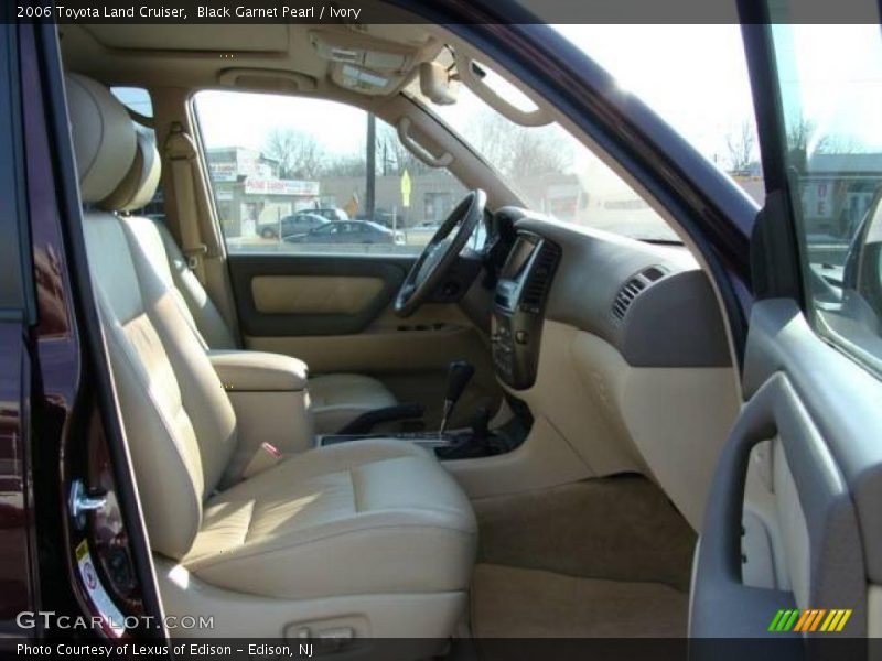 Black Garnet Pearl / Ivory 2006 Toyota Land Cruiser