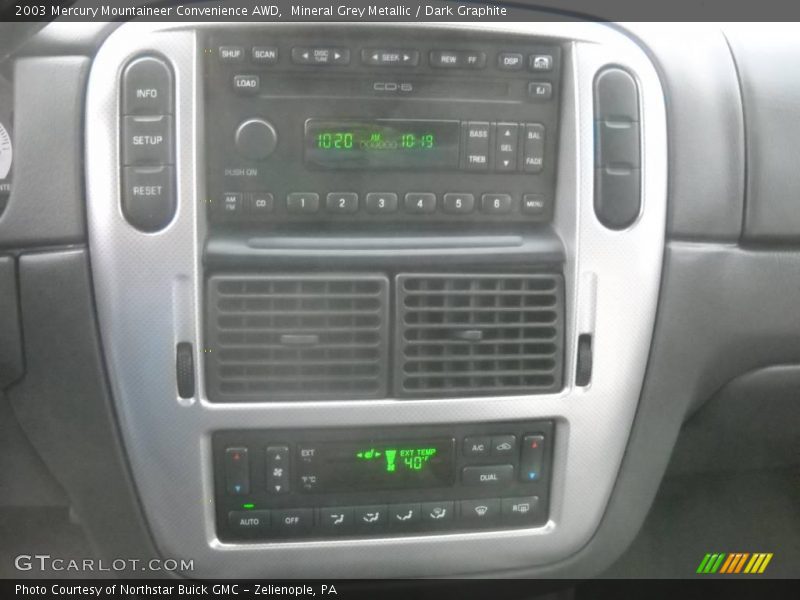 Mineral Grey Metallic / Dark Graphite 2003 Mercury Mountaineer Convenience AWD