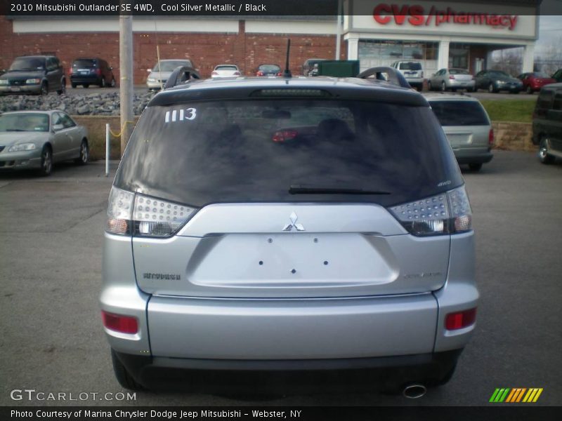 Cool Silver Metallic / Black 2010 Mitsubishi Outlander SE 4WD