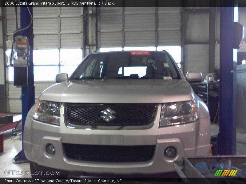 Silky Silver Metallic / Black 2006 Suzuki Grand Vitara XSport