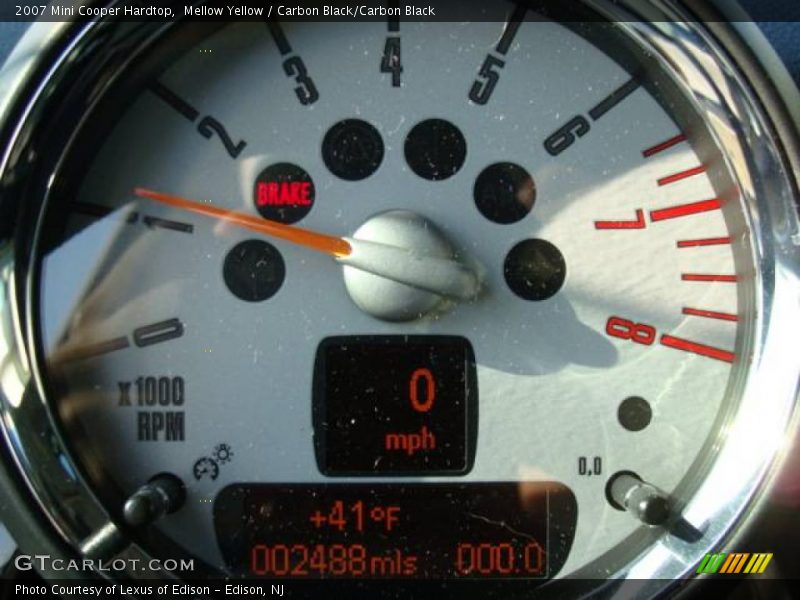 Mellow Yellow / Carbon Black/Carbon Black 2007 Mini Cooper Hardtop