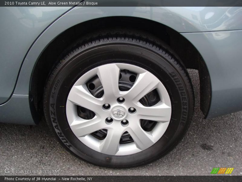 Aloe Green Metallic / Bisque 2010 Toyota Camry LE