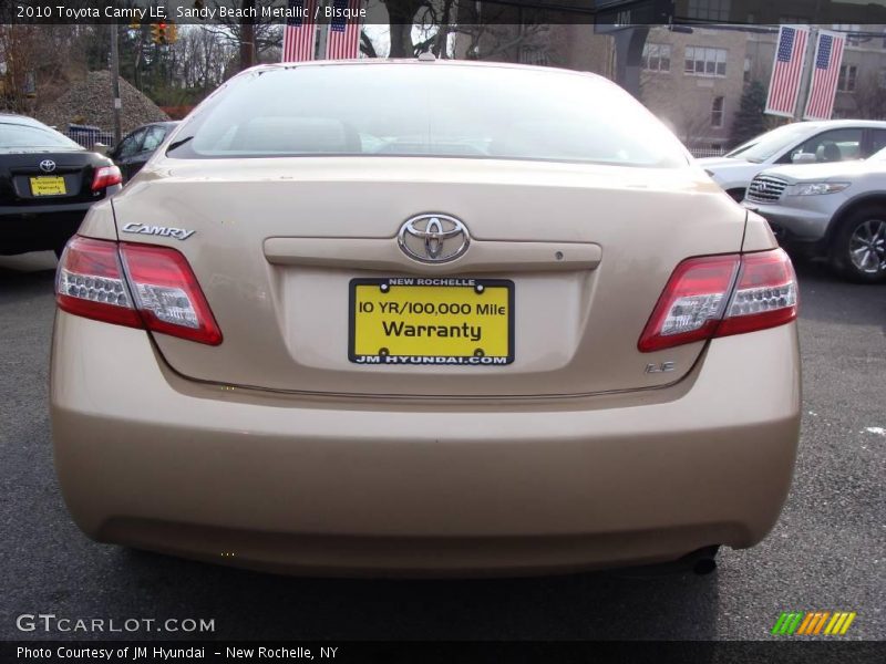 Sandy Beach Metallic / Bisque 2010 Toyota Camry LE