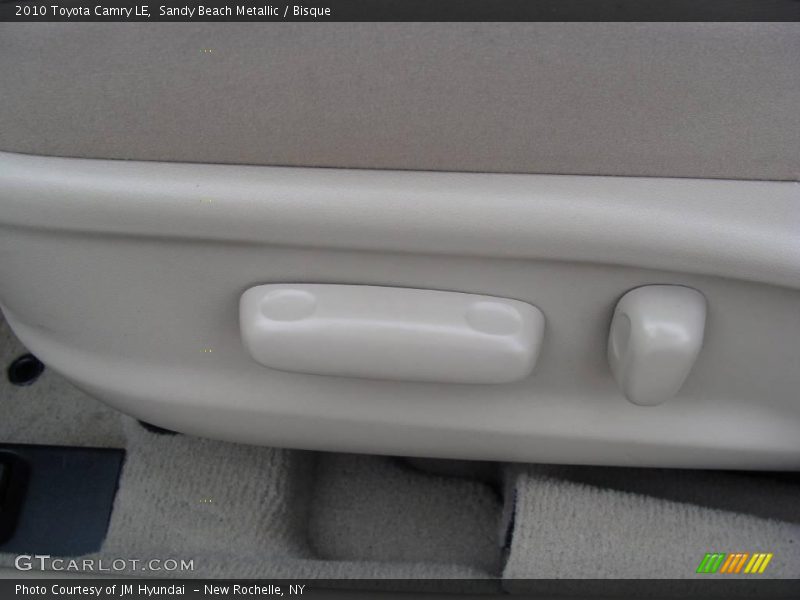 Sandy Beach Metallic / Bisque 2010 Toyota Camry LE