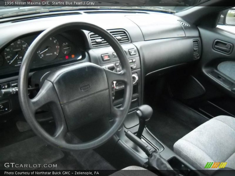 Starfire Blue Pearl / Gray 1996 Nissan Maxima GXE