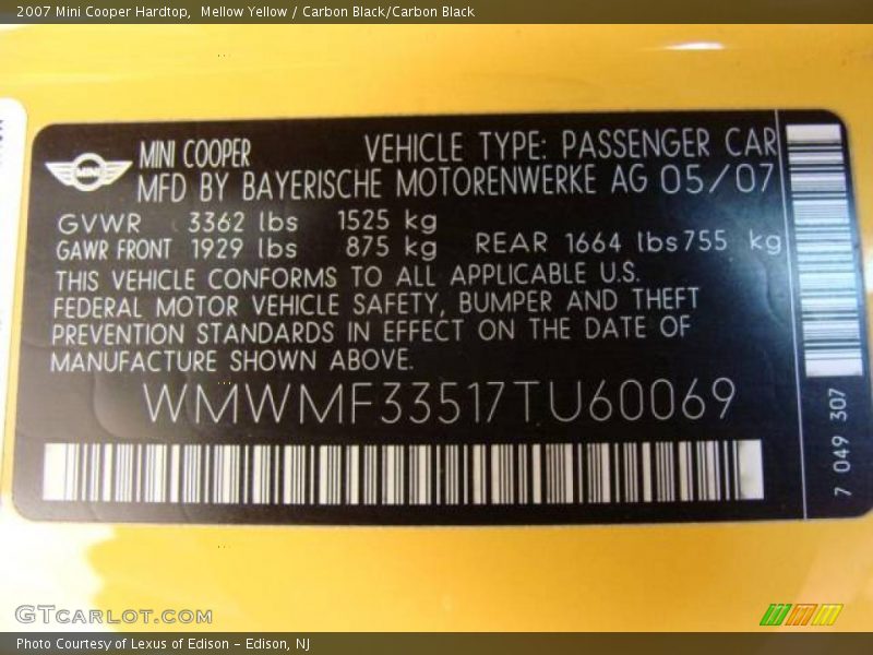 Mellow Yellow / Carbon Black/Carbon Black 2007 Mini Cooper Hardtop
