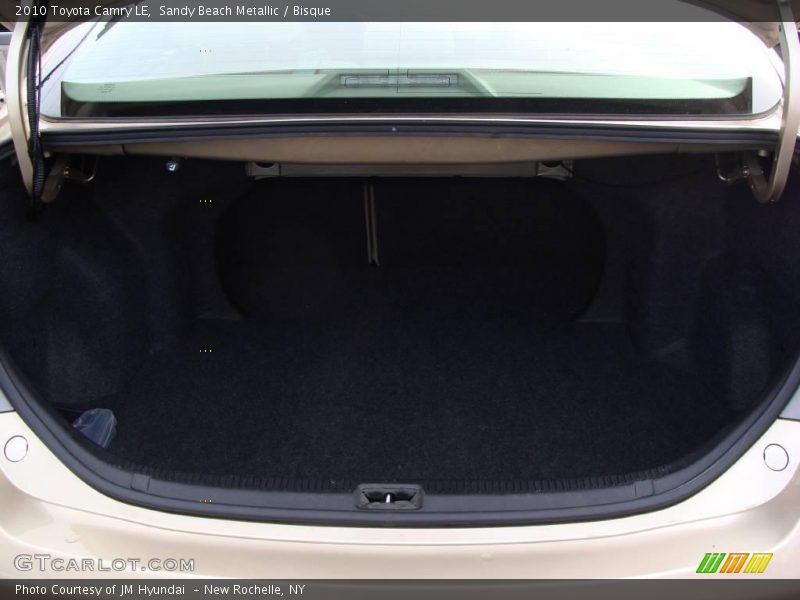 Sandy Beach Metallic / Bisque 2010 Toyota Camry LE