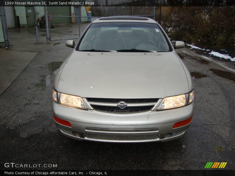 Sunlit Sand Metallic / Beige 1999 Nissan Maxima SE