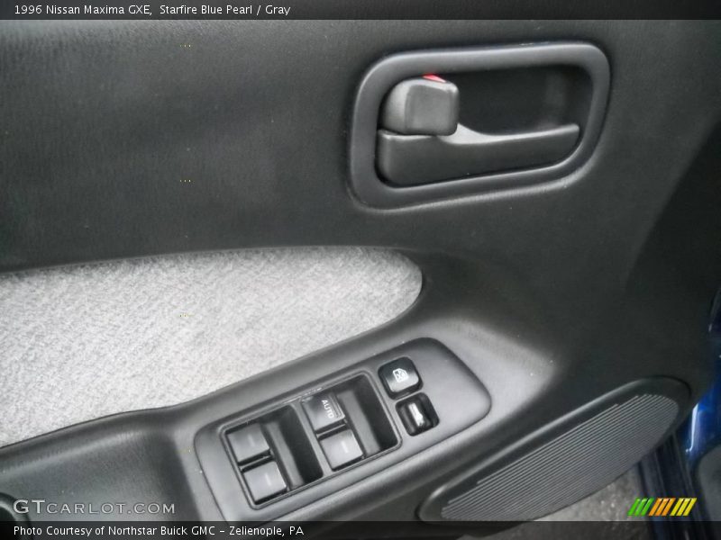 Starfire Blue Pearl / Gray 1996 Nissan Maxima GXE