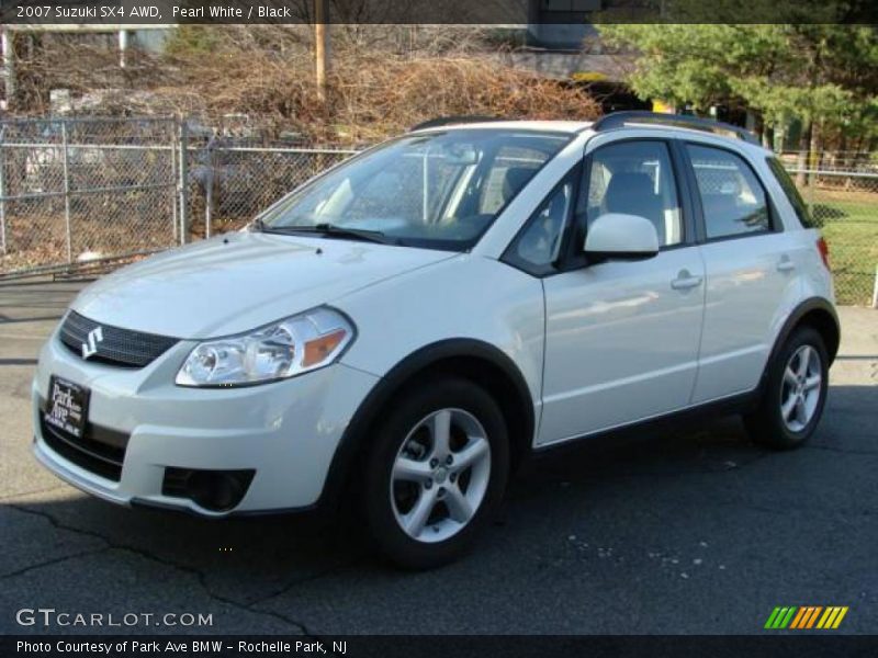 Pearl White / Black 2007 Suzuki SX4 AWD