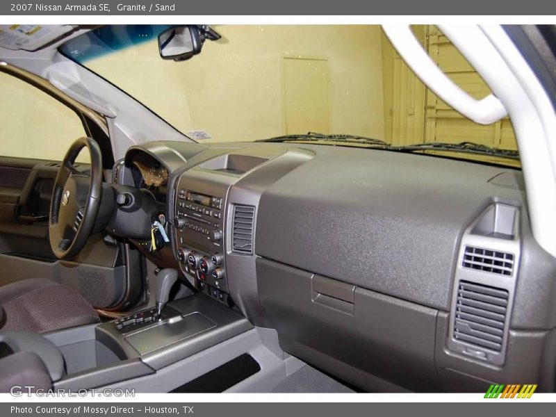 Granite / Sand 2007 Nissan Armada SE