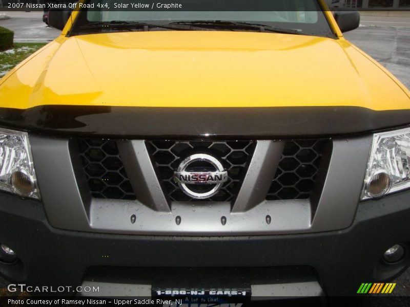 Solar Yellow / Graphite 2007 Nissan Xterra Off Road 4x4