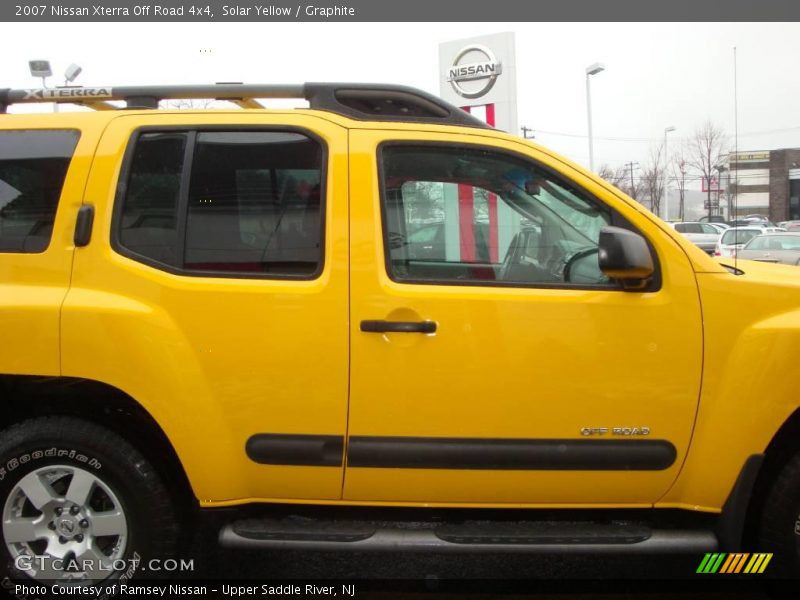 Solar Yellow / Graphite 2007 Nissan Xterra Off Road 4x4