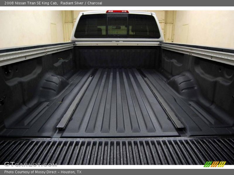 Radiant Silver / Charcoal 2008 Nissan Titan SE King Cab