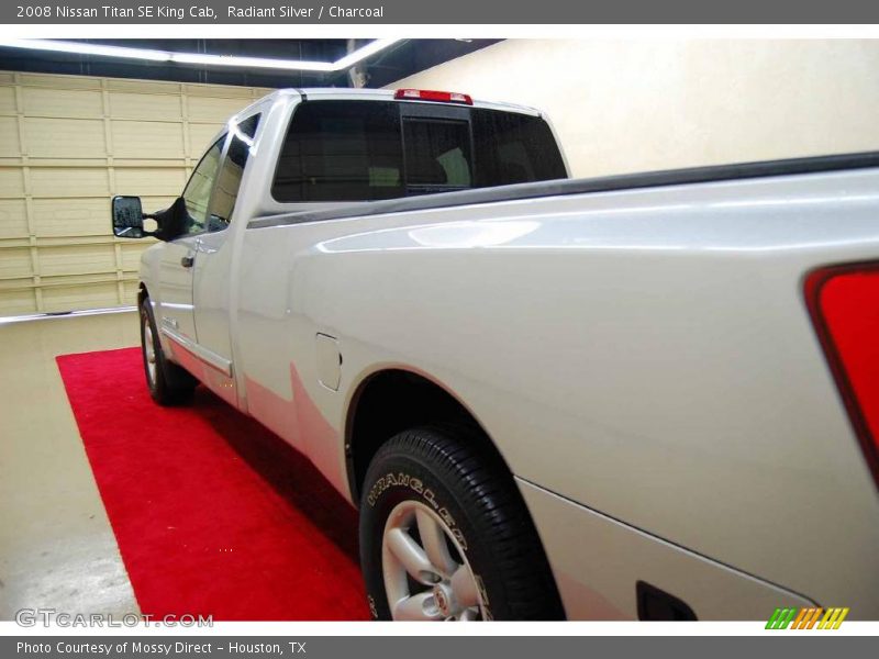Radiant Silver / Charcoal 2008 Nissan Titan SE King Cab