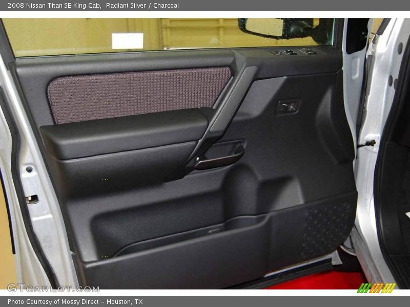 Radiant Silver / Charcoal 2008 Nissan Titan SE King Cab