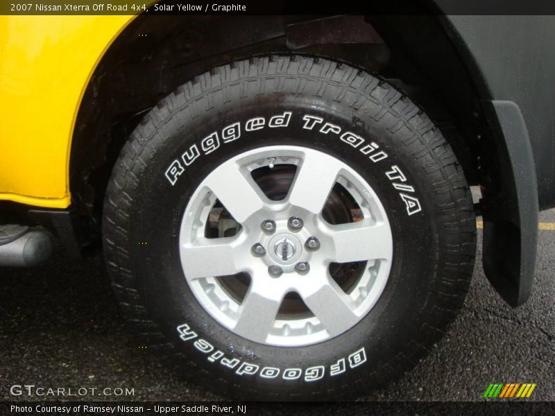 Solar Yellow / Graphite 2007 Nissan Xterra Off Road 4x4