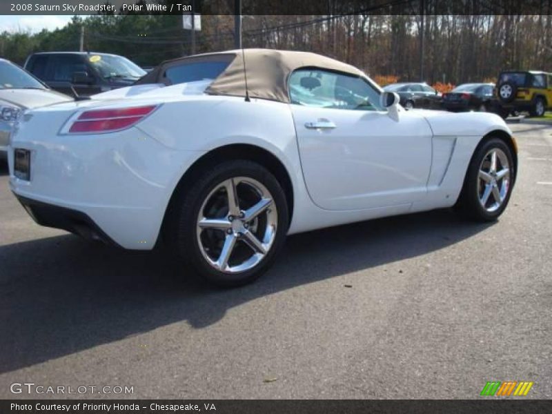 Polar White / Tan 2008 Saturn Sky Roadster