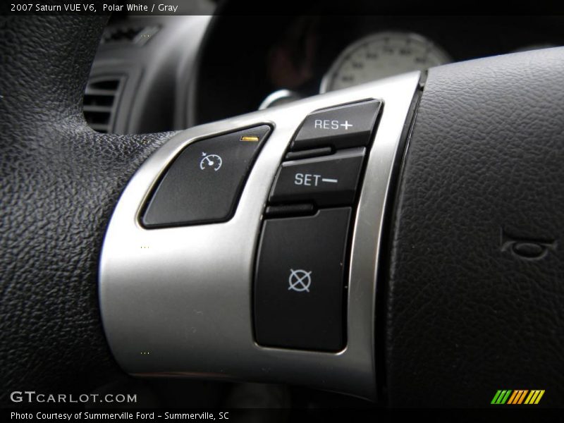 Polar White / Gray 2007 Saturn VUE V6