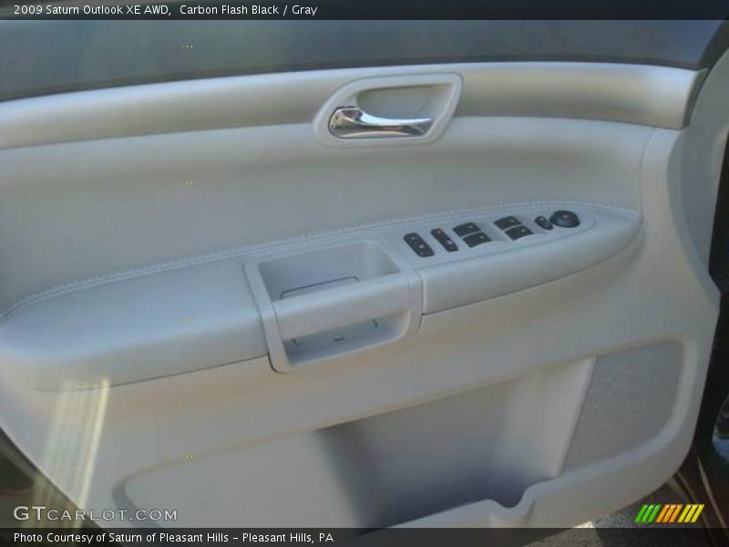 Carbon Flash Black / Gray 2009 Saturn Outlook XE AWD