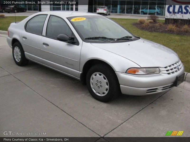 Bright Silver Metallic / Agate 2000 Plymouth Breeze